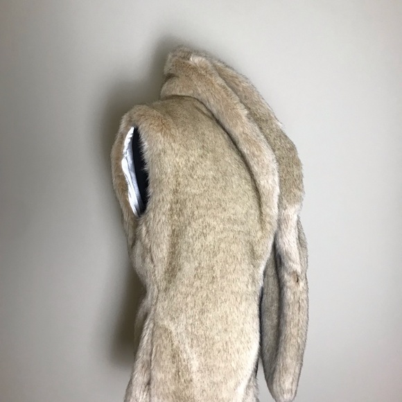 Sanctuary Tan Faux Fur Vest - Picture 2 of 5